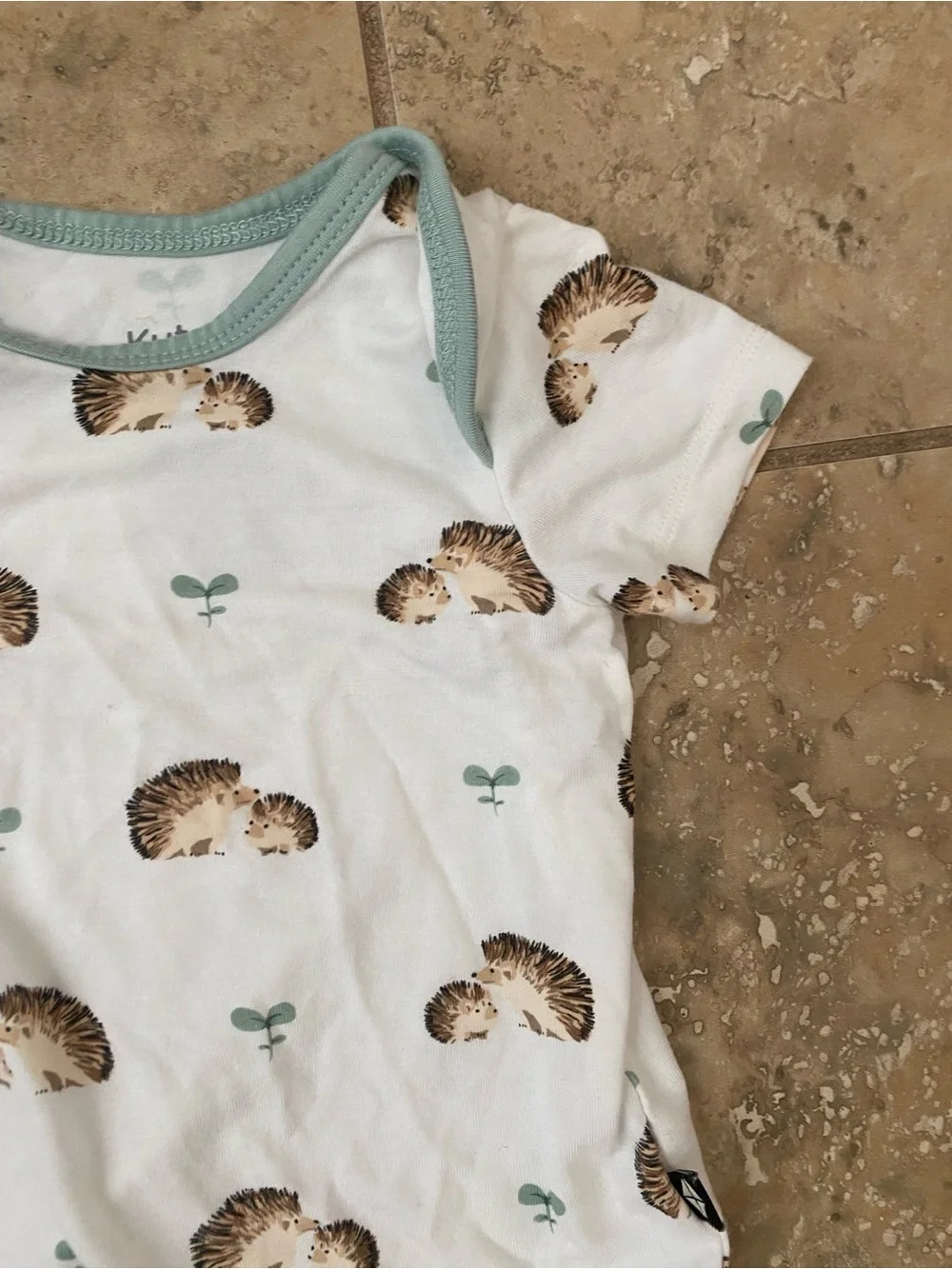 Kyte Baby 0-3m Bamboo Rayon Prickle Hedgehog Print Sage Snap Baby Bodysuit